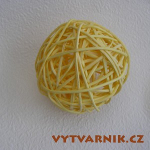 Lata ball 4 cm  - žlutá